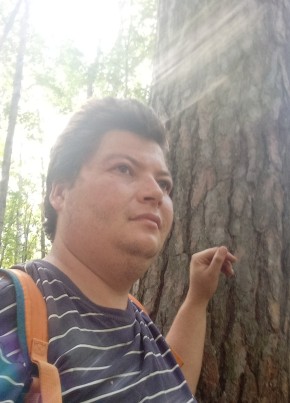 Andrey, 35, Russia, Nykolayevka