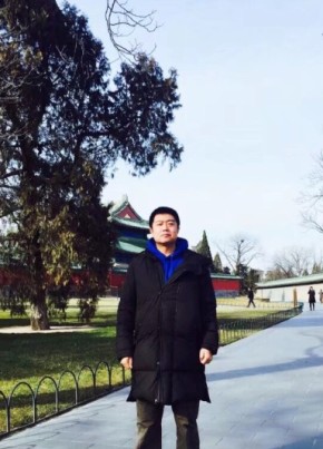 Chen, 45, 中华人民共和国, 北京市