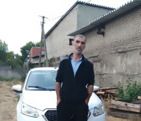 Ashot Oganyan, 47, Krasnodar