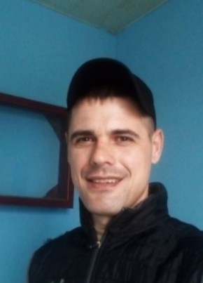 Евгений, 36, Россия, Темрюк