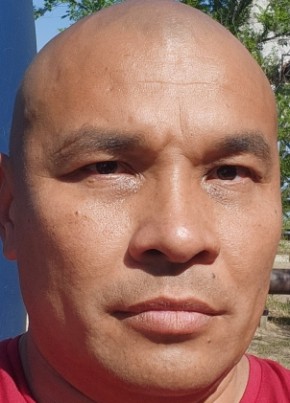 Ильгам из Камышина 44 года
