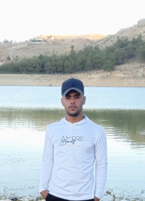 قاضي الرواح, 22, Syria, Damascus