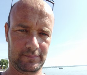 Ruslan, 45, Moscow