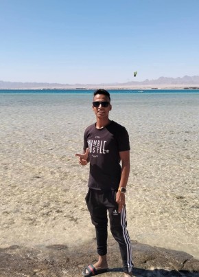 خالد из القاهرة 26 лет