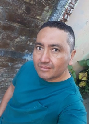 Ricardo, 49, República de El Salvador, San Salvador