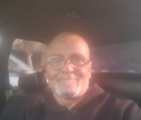 أشرف كوكو, 63, Cairo