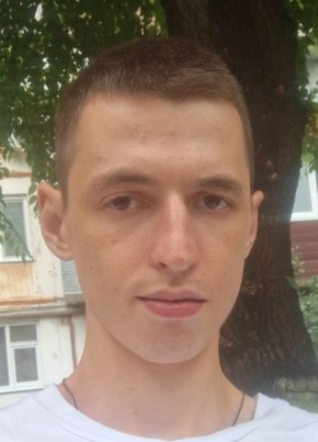 Daniil из Уссурийска 21 год