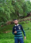 Amine, 36, Tiaret