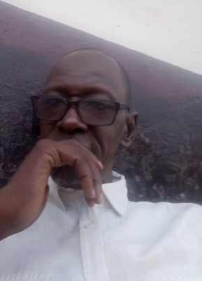 aboubakari bah, 55, Republic of Cameroon, Douala