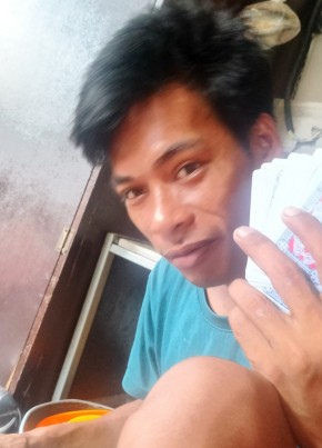 Boboy из Maynila 22 года
