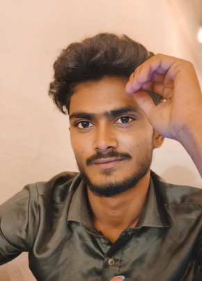 Rasool, 19, India, Gangāwati