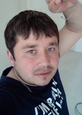 Жон, 33, Россия, Санкт-Петербург