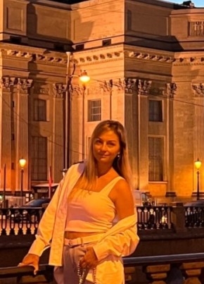 Инна из Санкт-Петербурга 43 года