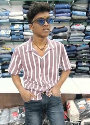 Raju, 18, India, Hyderabad