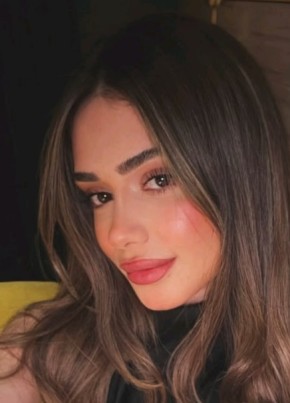 эмилия из Махачкалы 26 лет