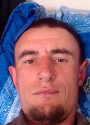 Артур, 32, Россия, Краснодар