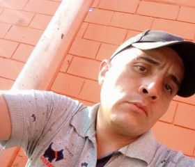 Jonathan, 29, Mexico City