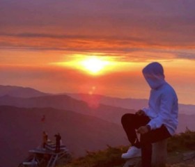 سراج, 18, Algiers