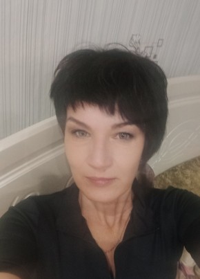 Елена, 47, Россия, Приморско-Ахтарск