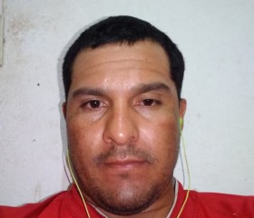 Juan Benitez, 21, Tres Isletas