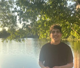 Shah, 19, Lyubertsy