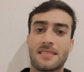 Khan, 27, Royan