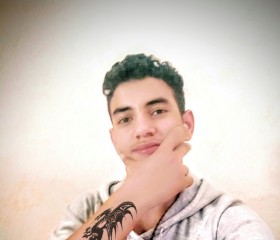 simo, 24, Kumasi
