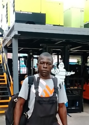 Saint, 43, République du Congo, Brazzaville