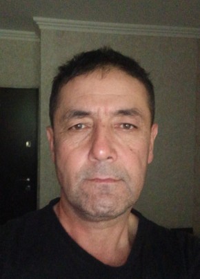 Зиёйидин из Королёва 57 лет