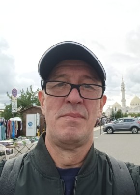 Марат из Казани 51 год