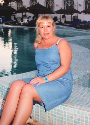 Елена, 44, Россия, Петрозаводск