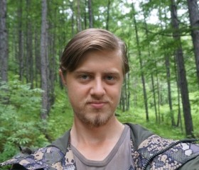 Александр, 25 лет, Углегорск