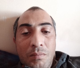 Tural, 35, Khirdalan