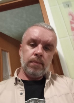 Михаил из Москвы 48 лет