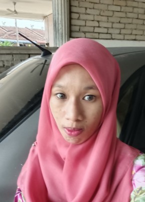 Noor Aliana, 29, Malaysia, Sungai Petani