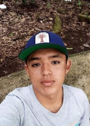 Emerson, 21, República de Costa Rica, San José (San José)