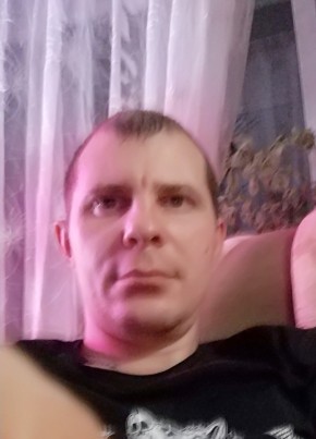 Maksim, 21, Россия, Волжск