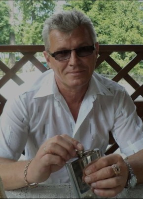 Валерий из Ростова-на-Дону 55 лет