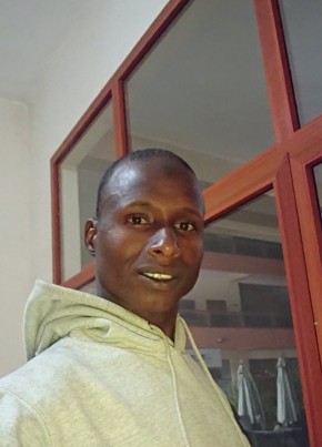 Yazid, 32, Republic of The Gambia, Bakau