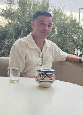 Хишам Гуррам из الدار البيضاء 54 года