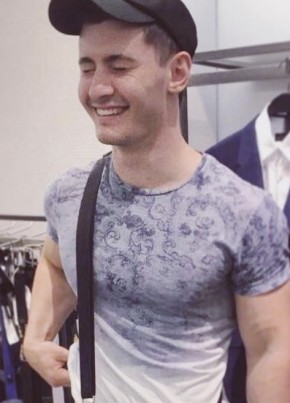 Tommy из Москвы 26 лет