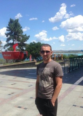 Владимир, 36, Россия, Белгород