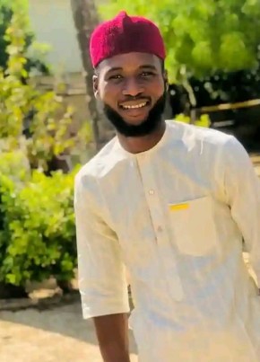 Abdulhakim из Ouagadougou 30 лет
