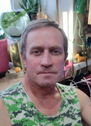 Павел е, 49, Россия, Бор