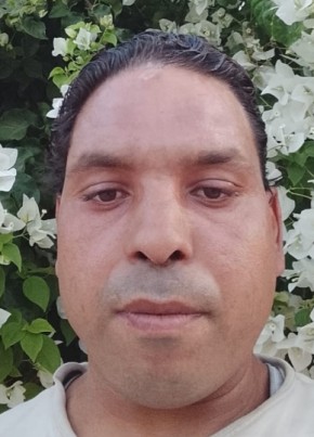 نلظىززة из بني ملال 18 лет