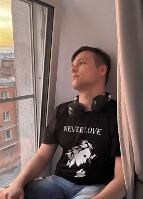 Егор Королев из Иваново 18 лет