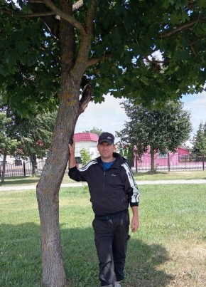 Михаил из Давыд-Гарадока 39 лет