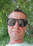 Ilya, 44, Volzhskiy (Volgograd)