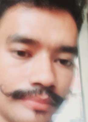 Kamal khatri, 26, India, Delhi
