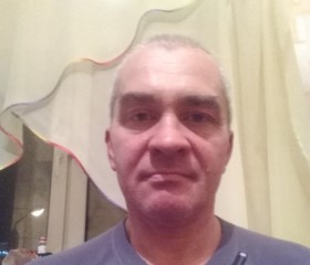 олег, 57 лет, Омск